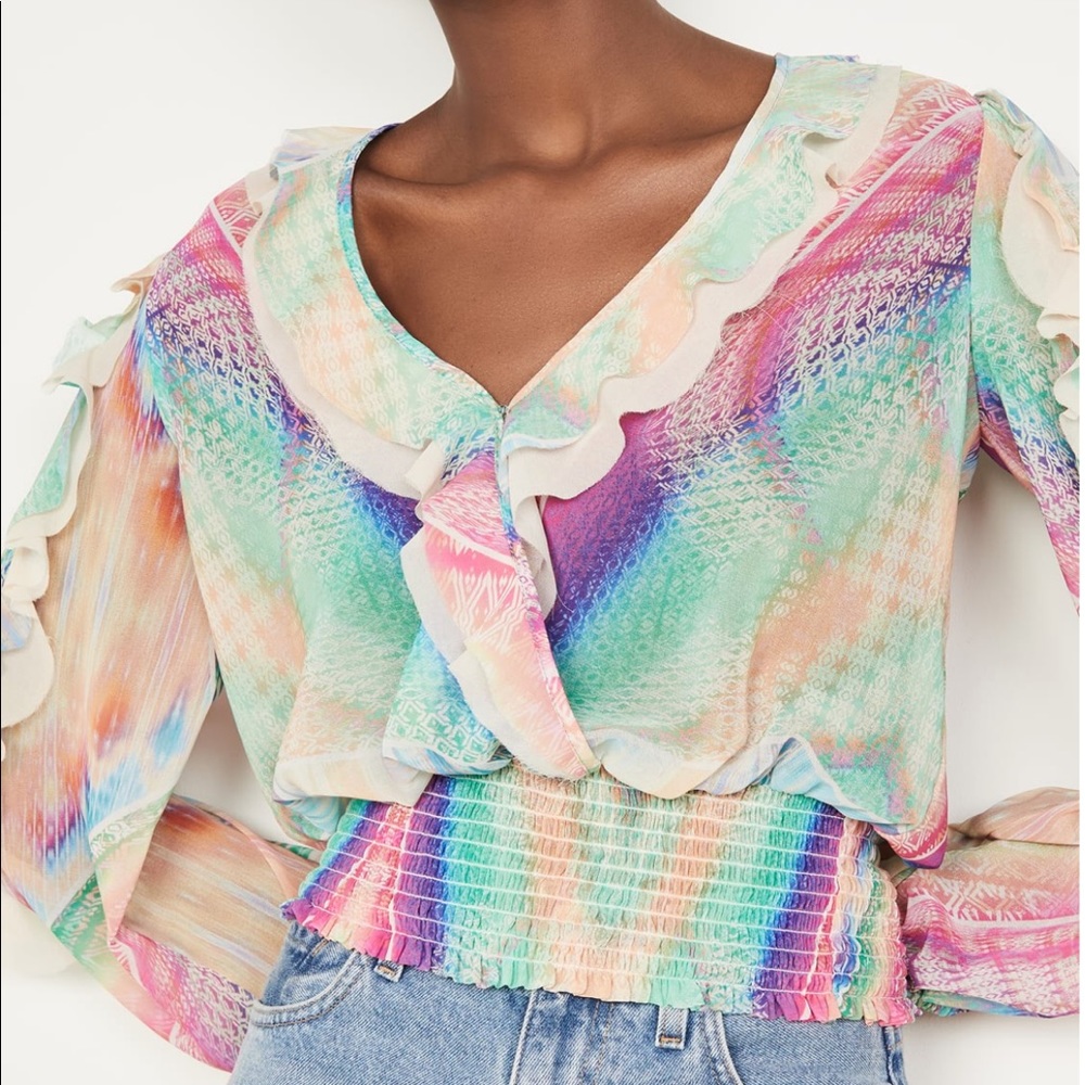Le Superbe Good Vibrations Blouse in Kaleidescope